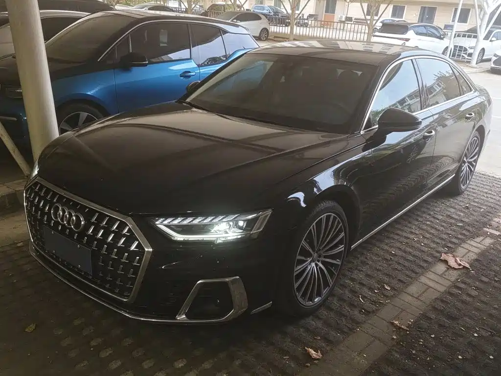 Audi A8 2024