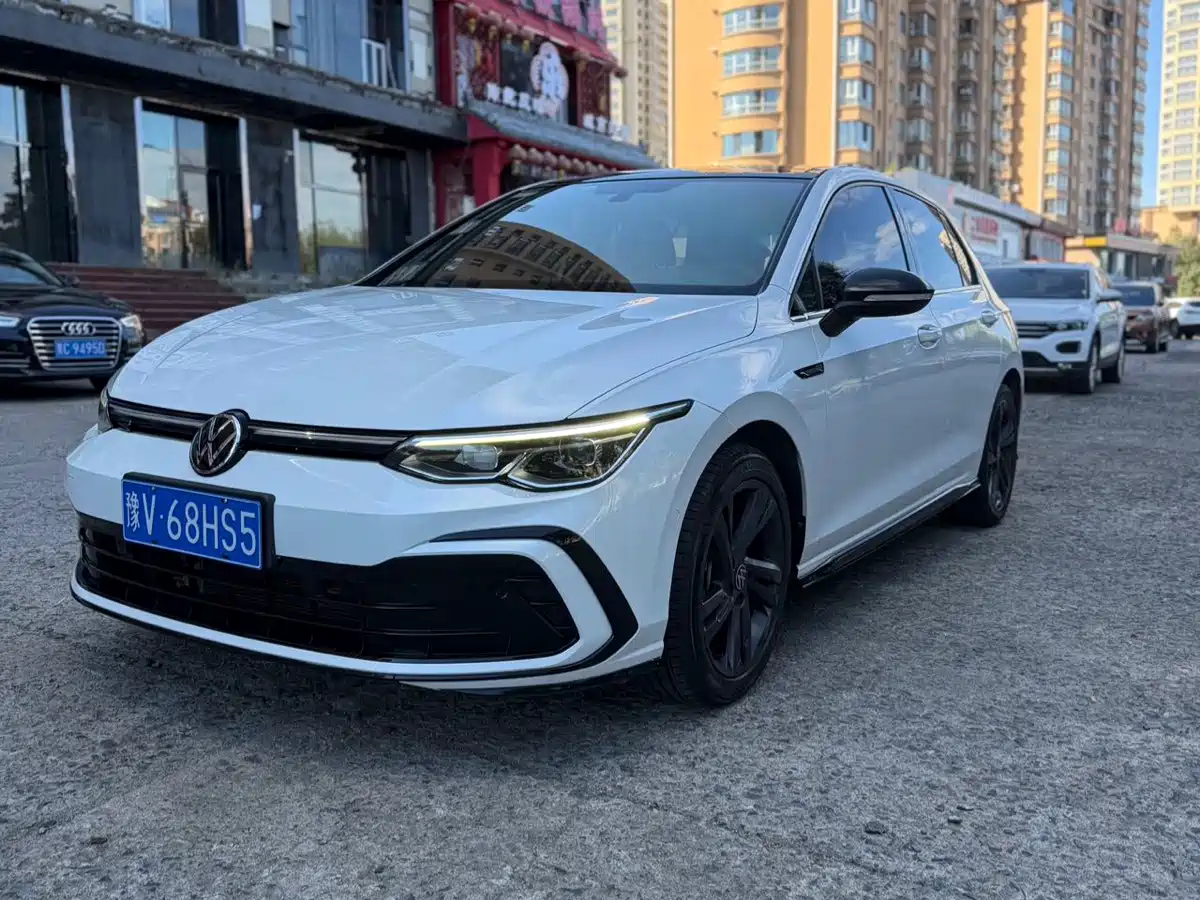 Volkswagen Golf 2022