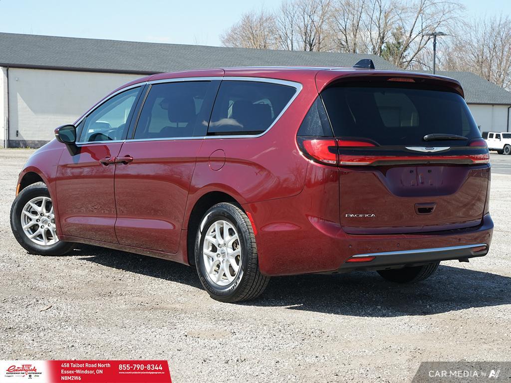 Chrysler Pacifica 2023