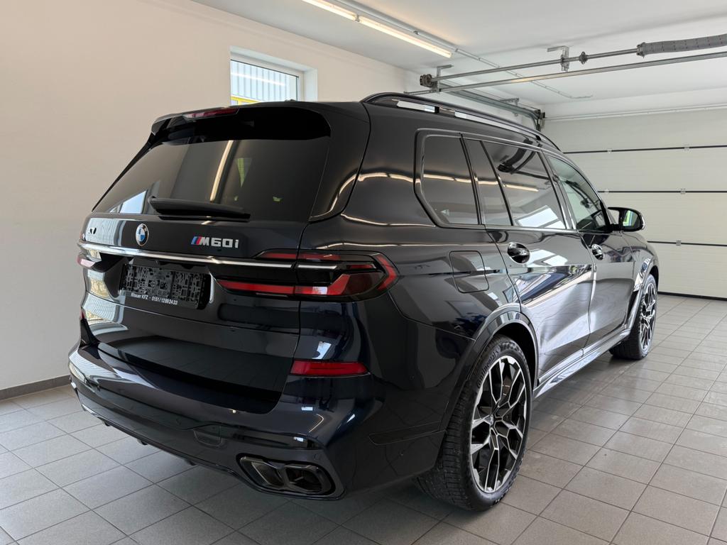 BMW X7 M60 2022