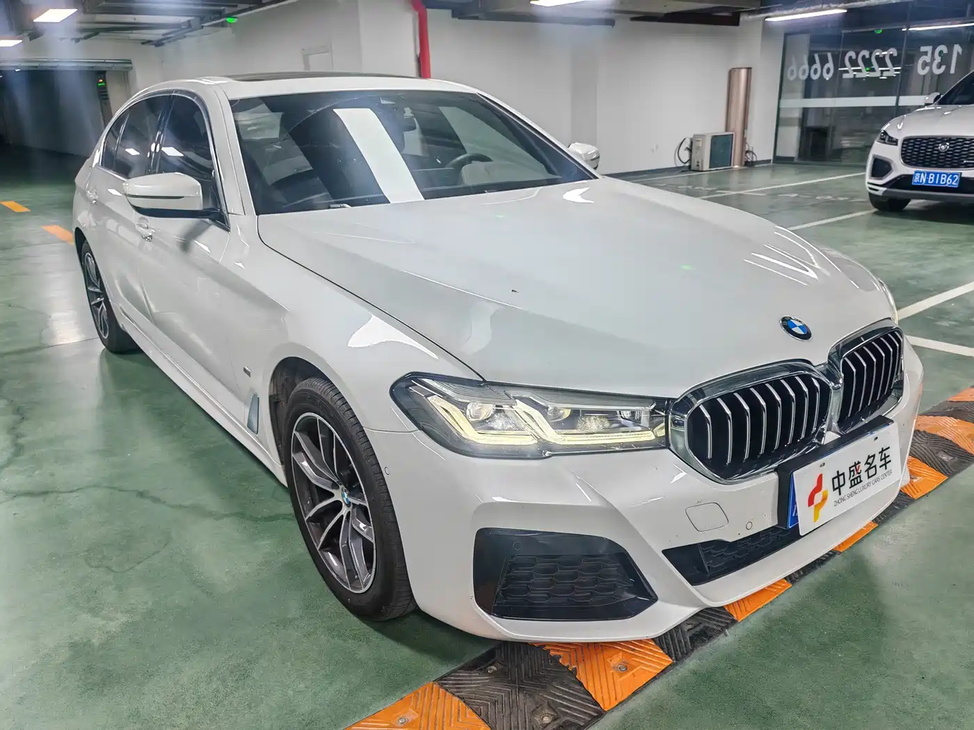 BMW 5 серии 2023