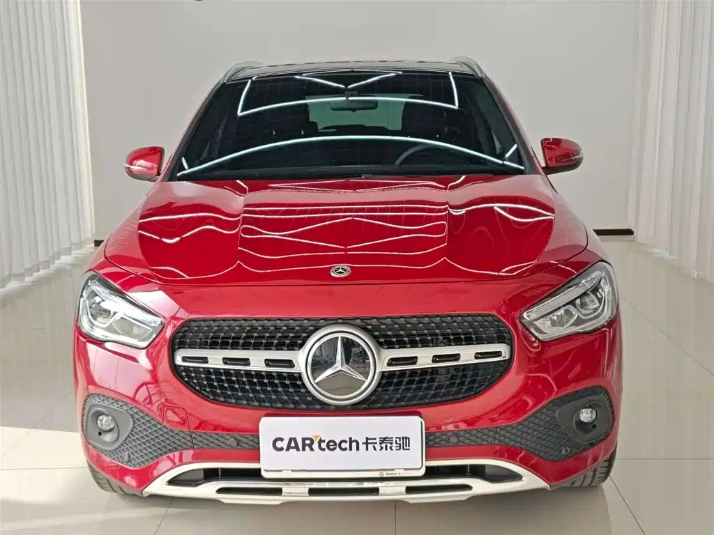 Mercedes-Benz GLA 2021