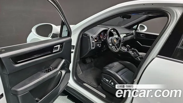 Porsche Cayenne 2020