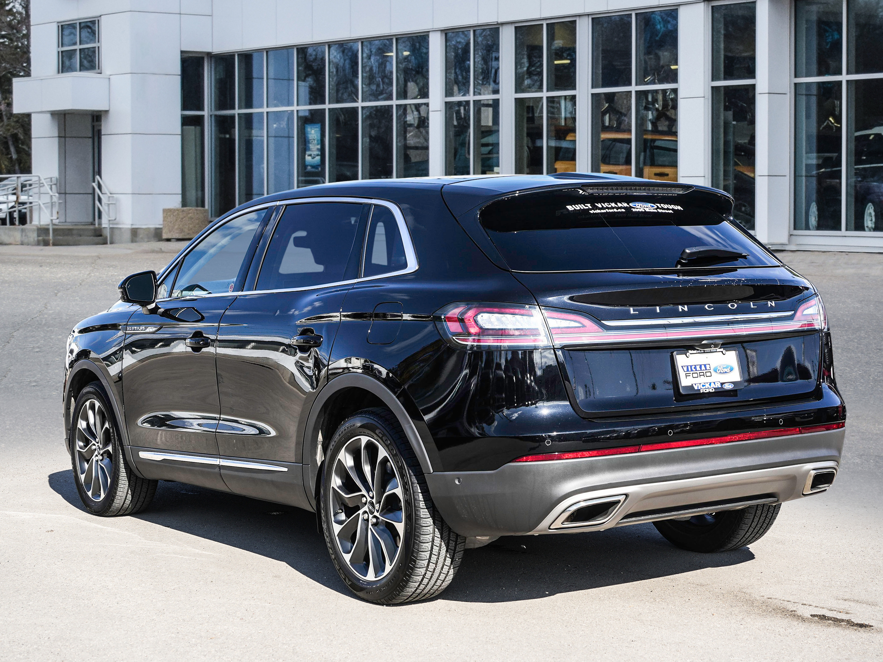 Lincoln Nautilus 2021