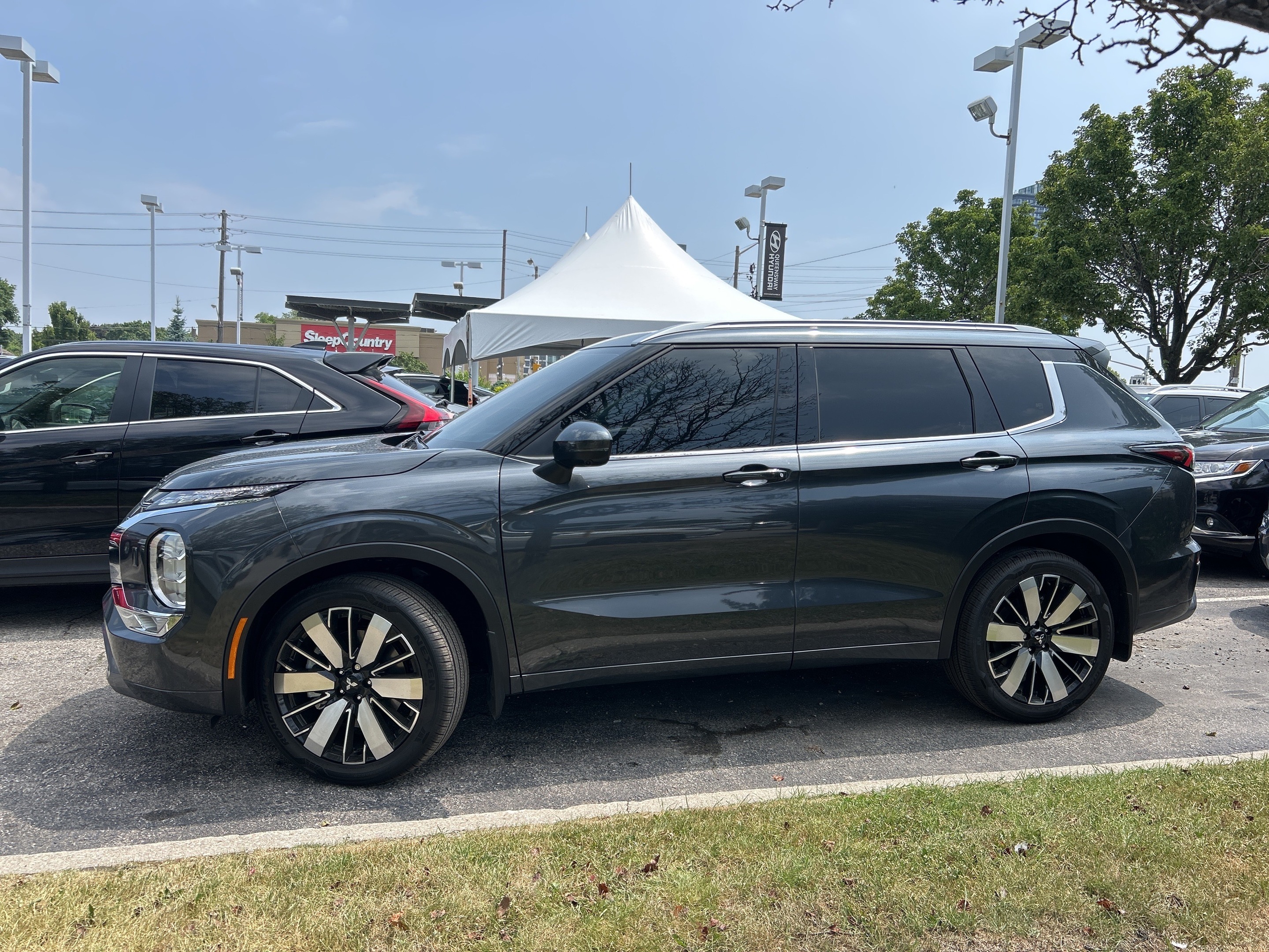 Mitsubishi Outlander 2025