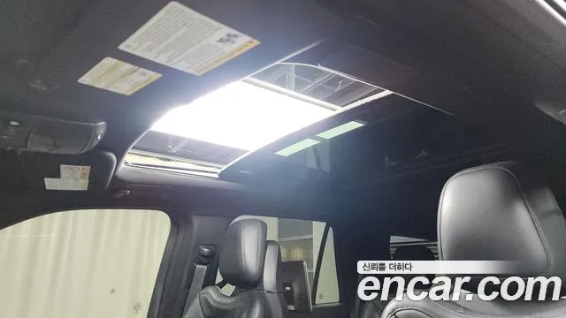 Lincoln Navigator 2022