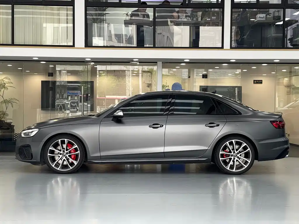 Audi S4 2021