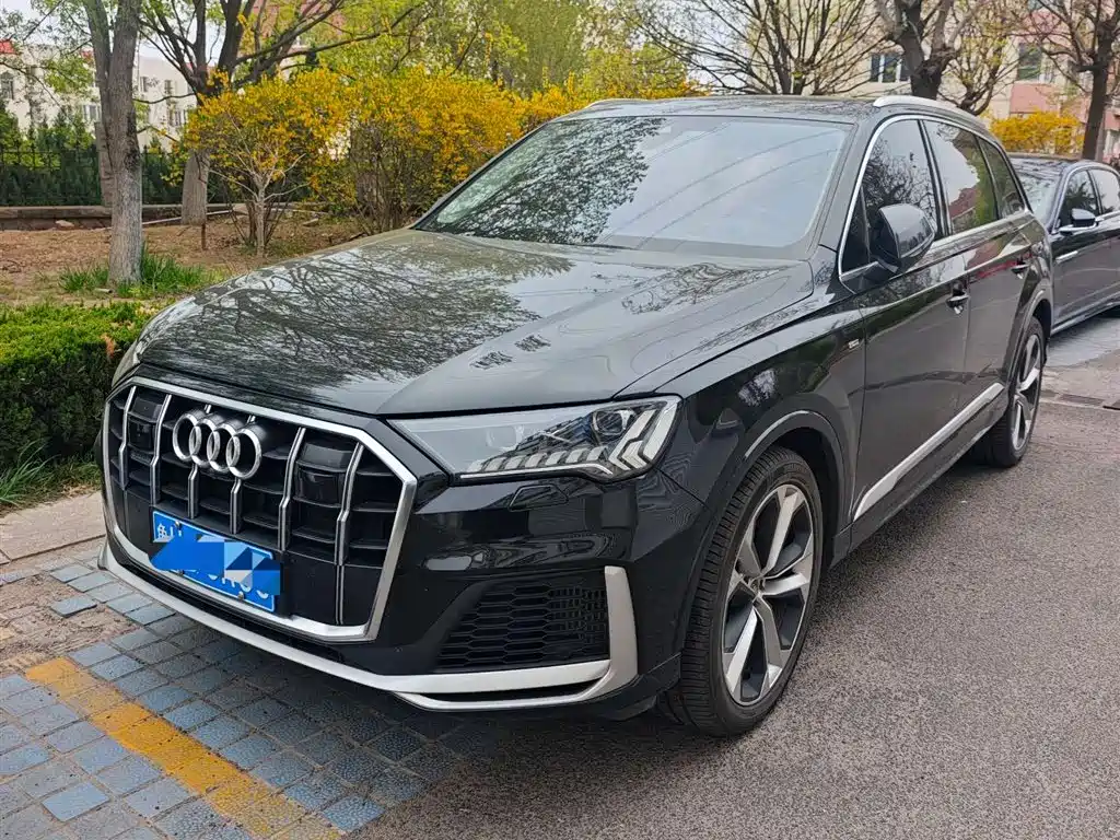 Audi Q7 2023