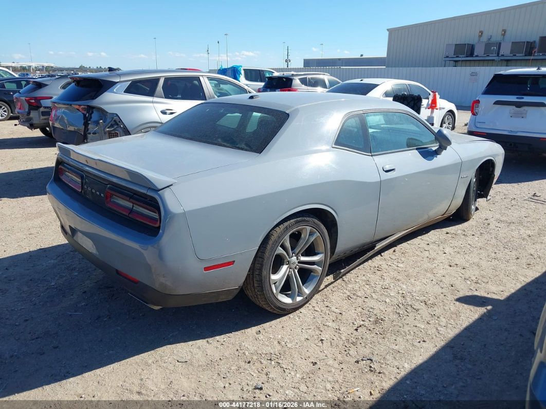 Dodge Challenger 2022
