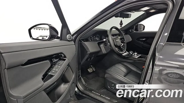 Land Rover Range Rover Evoque 2024