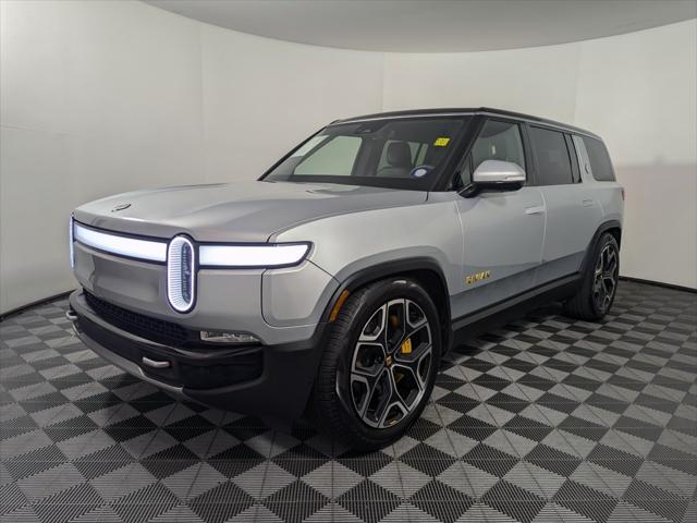 Rivian R1S 2023