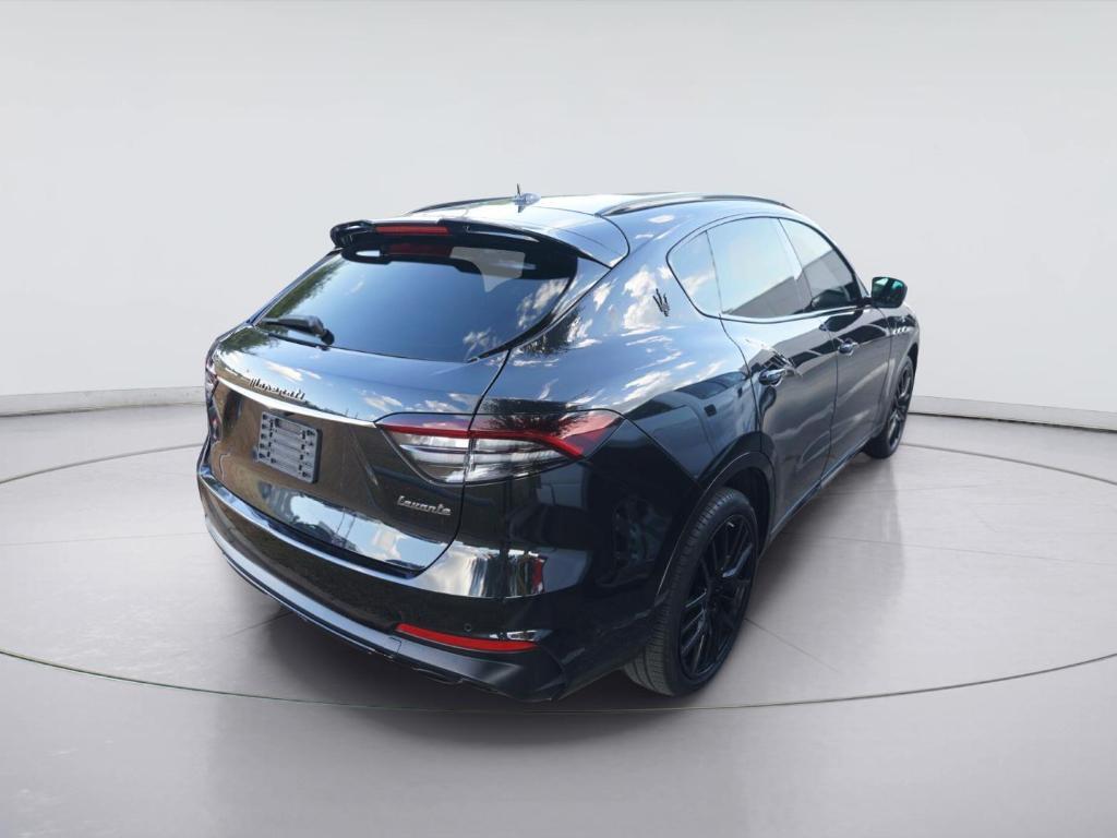 Maserati Levante 2022