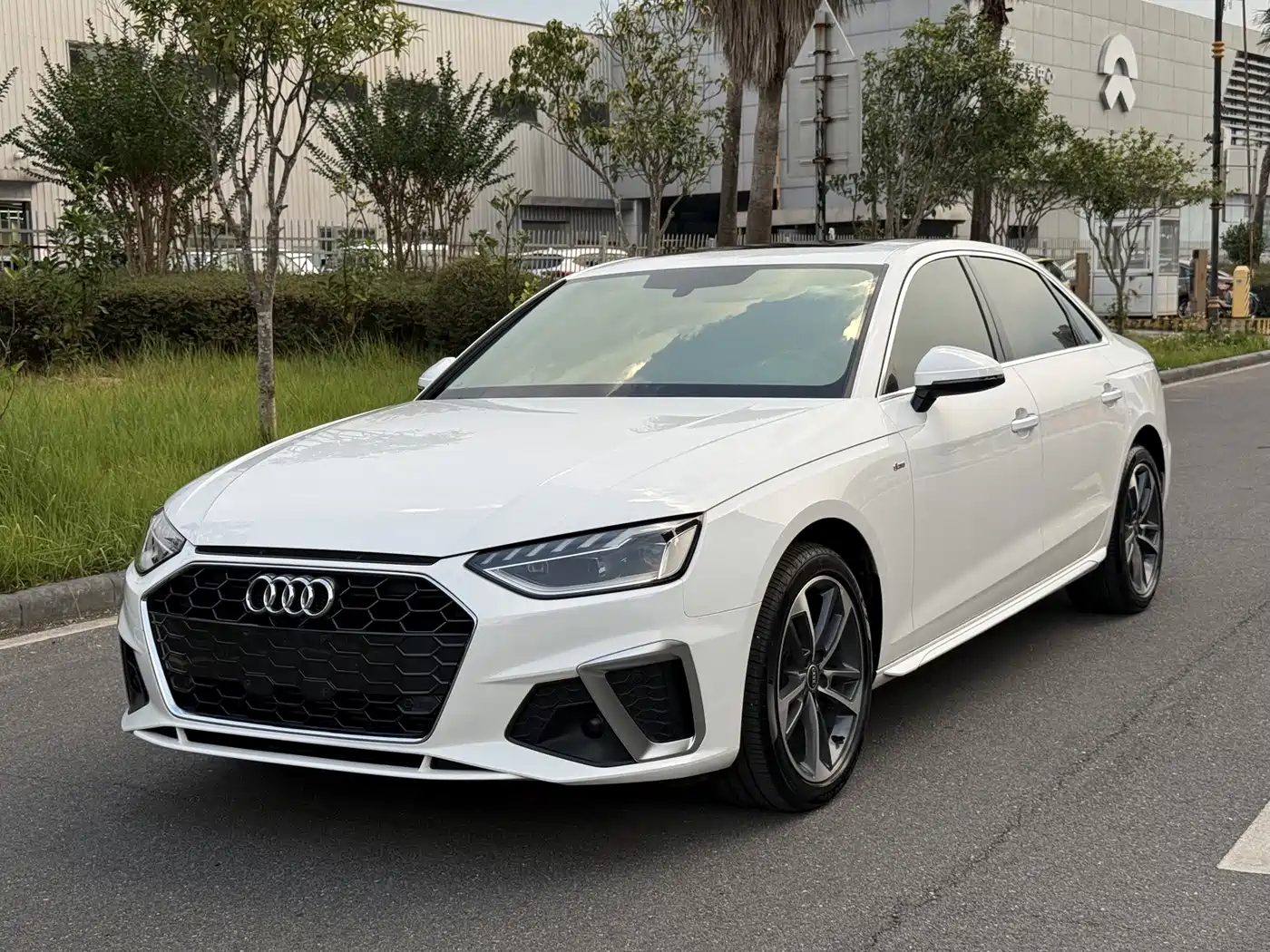 Audi A4 2023