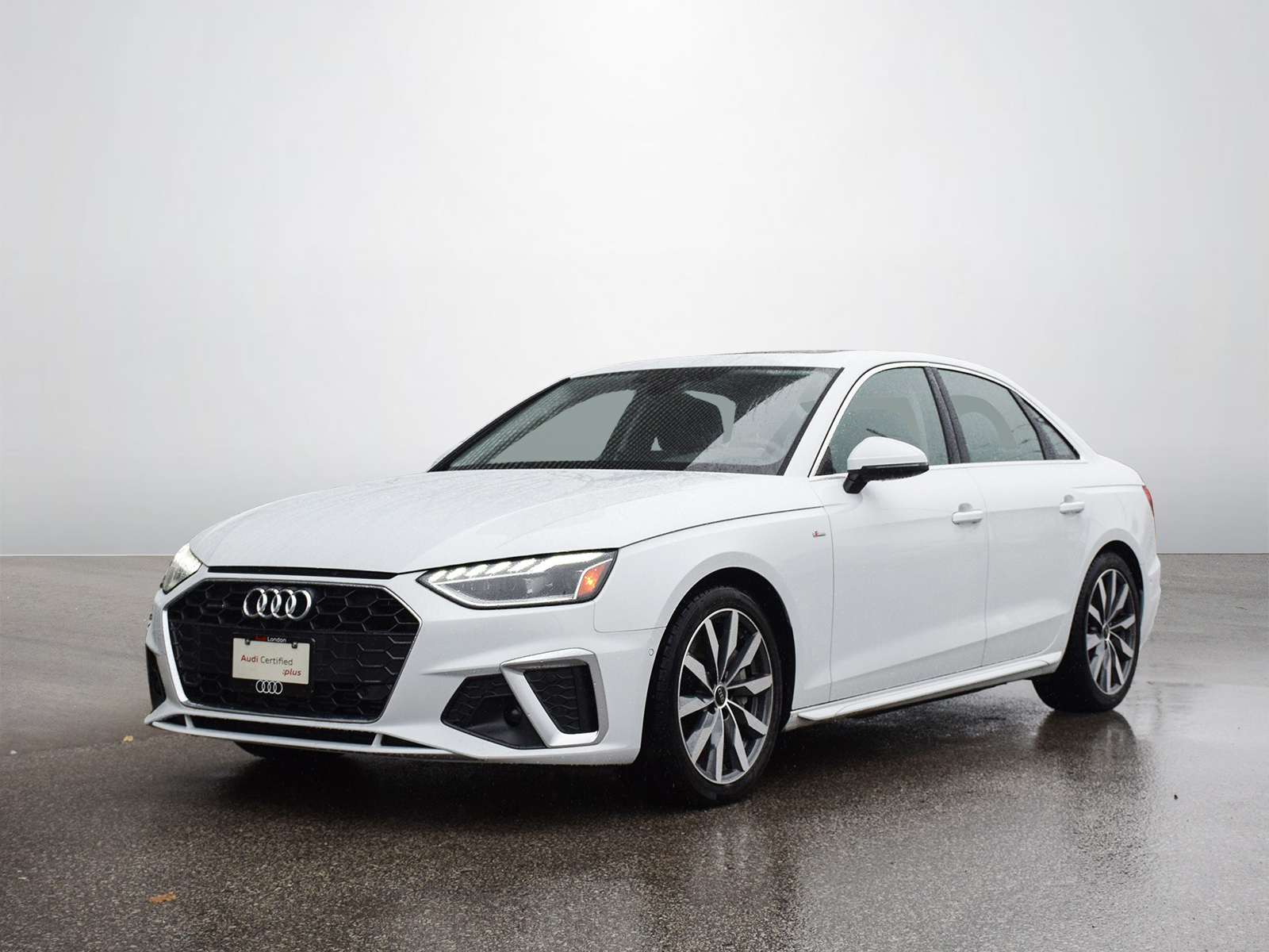 Audi A4 2025