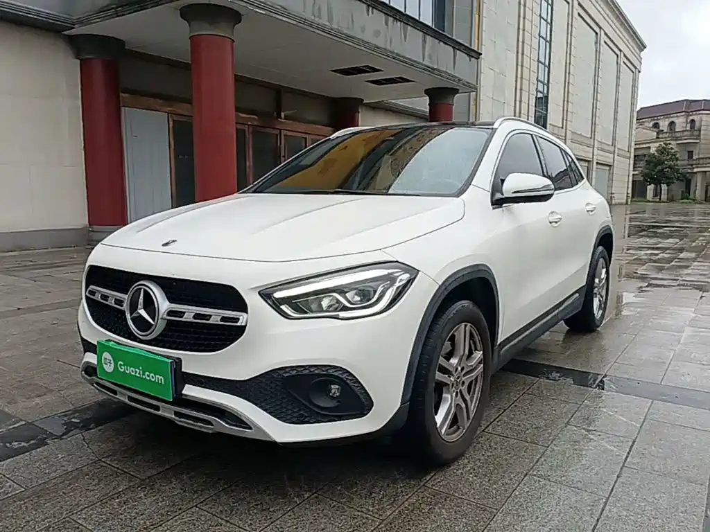 Mercedes-Benz GLA 2023