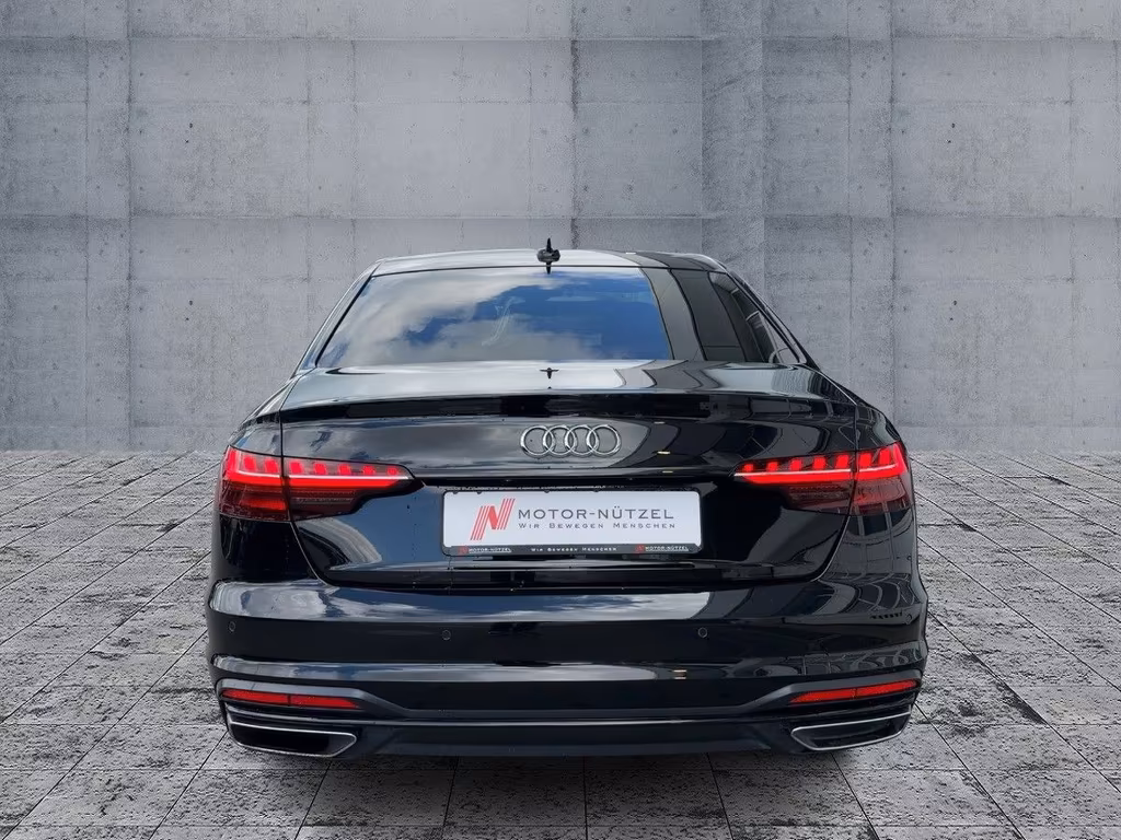 Audi A4 2023