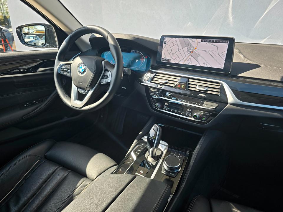 BMW 530 2023
