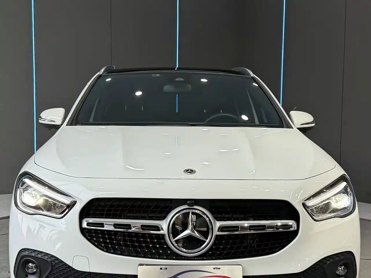 Mercedes-Benz GLA 2023