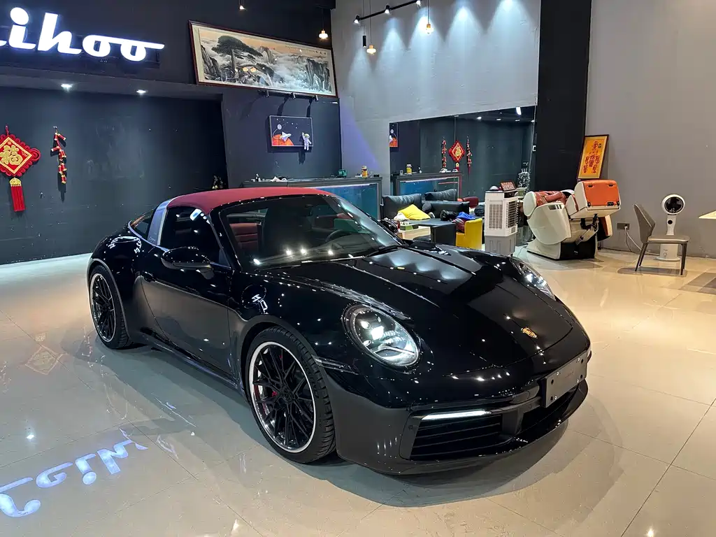 Porsche 911 2024