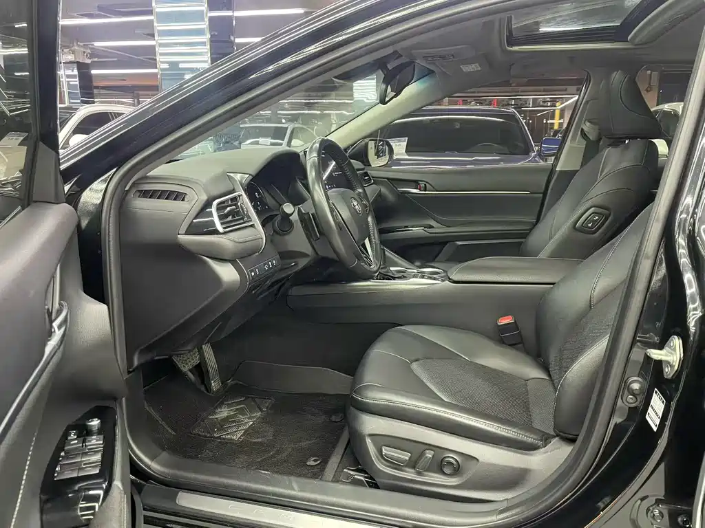 Toyota Camry 2022