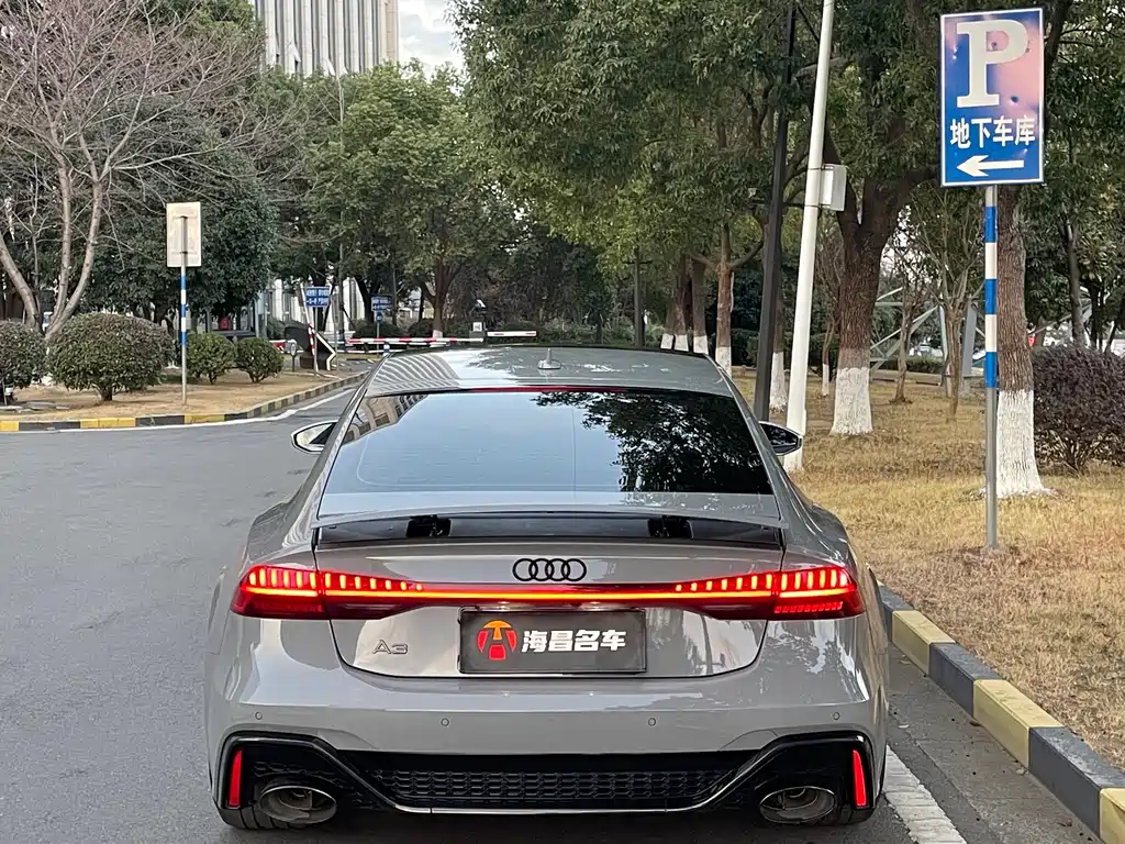 Audi RS 7 2021