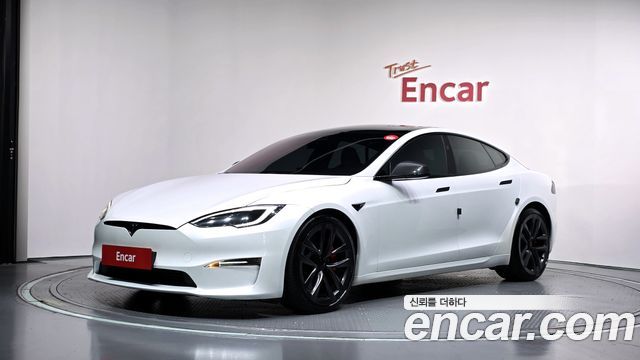 Tesla Model S 2023