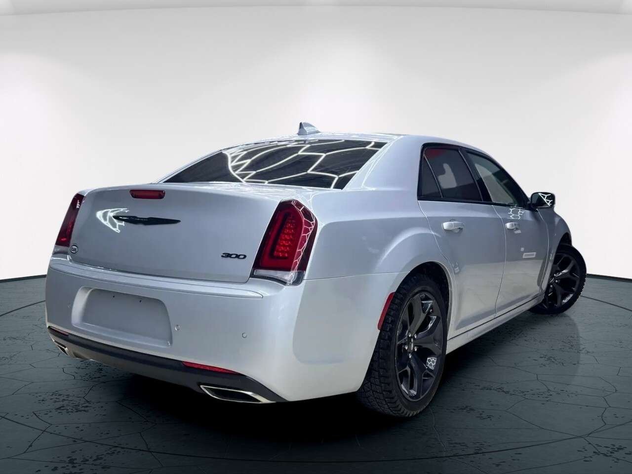 Chrysler 300 2022