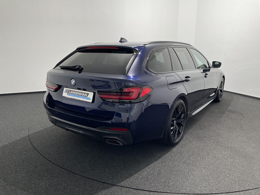 BMW 540 2023