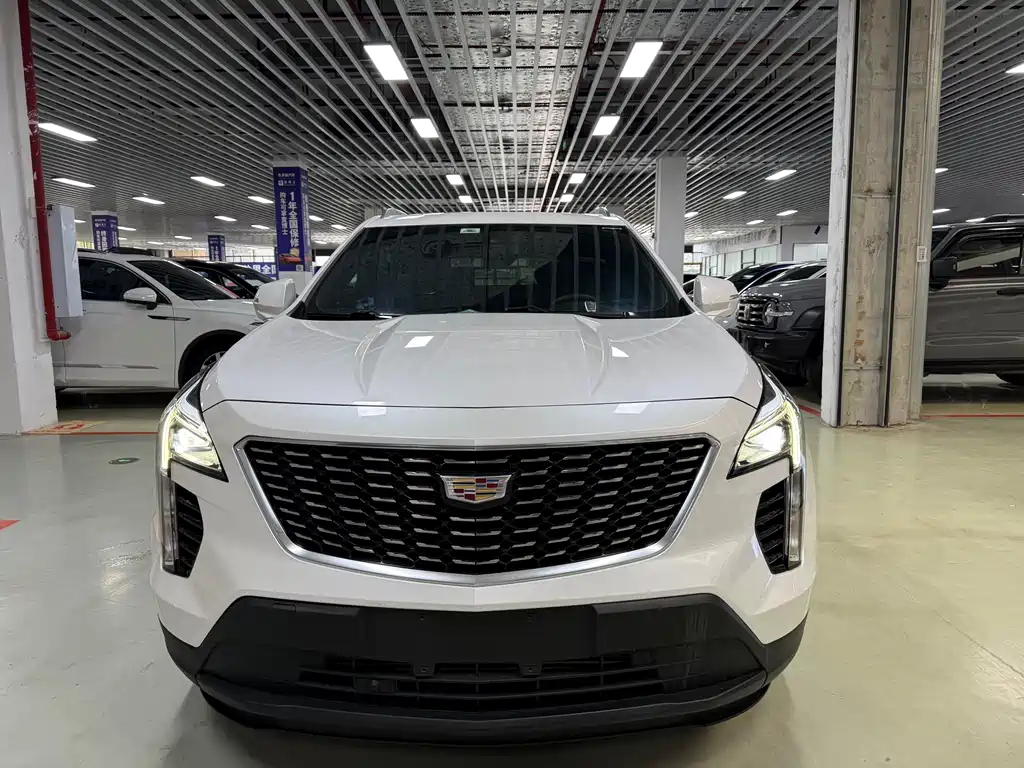 Cadillac XT4 2021
