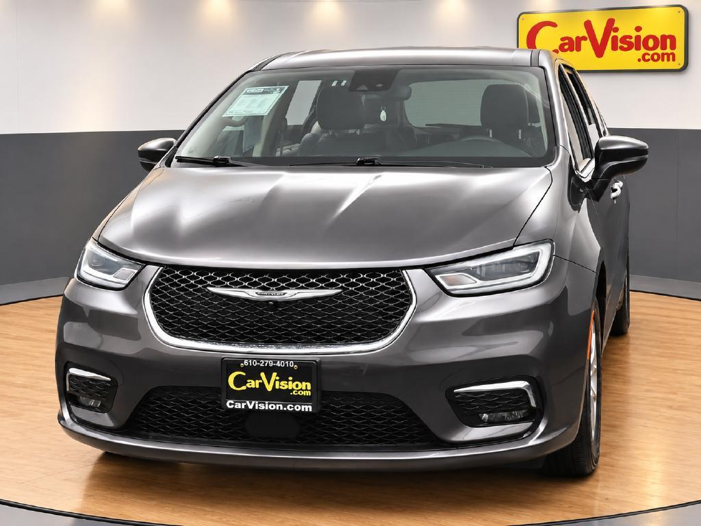 Chrysler Pacifica 2023