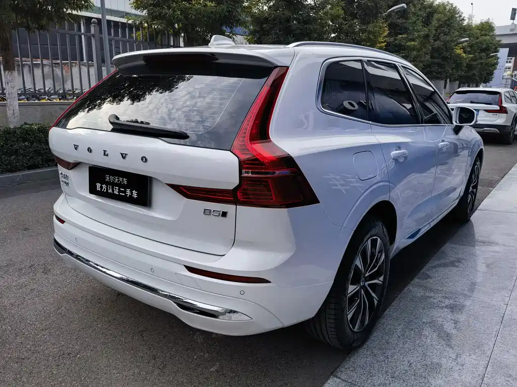 Volvo XC60 2023