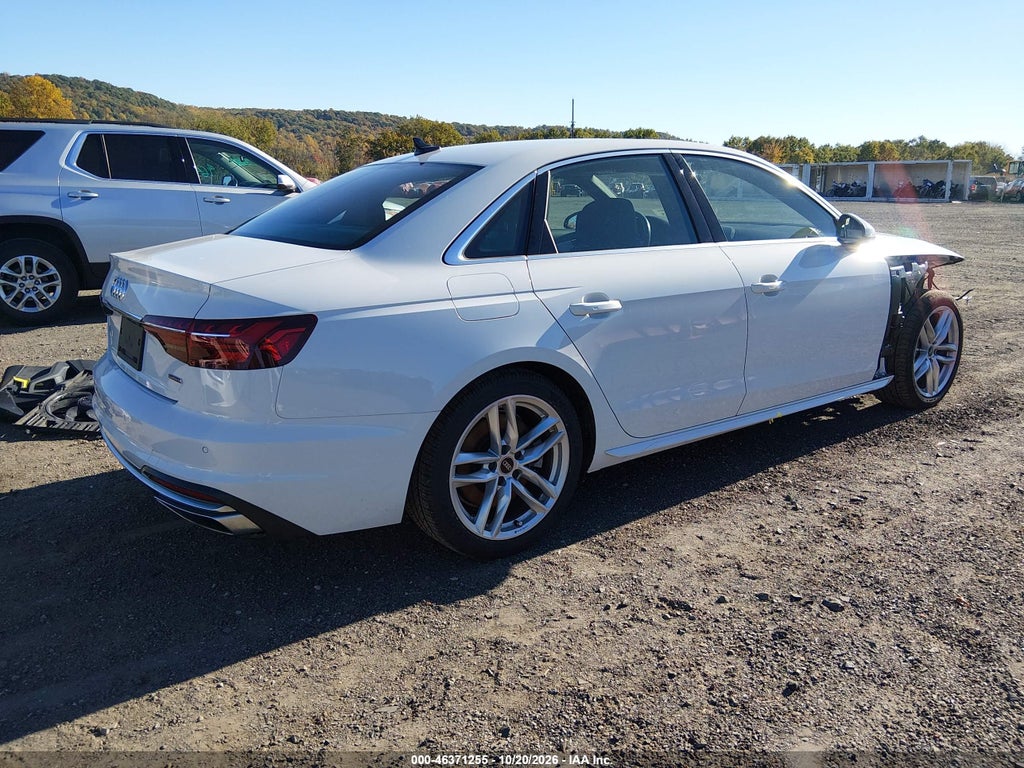 Audi A4 2023