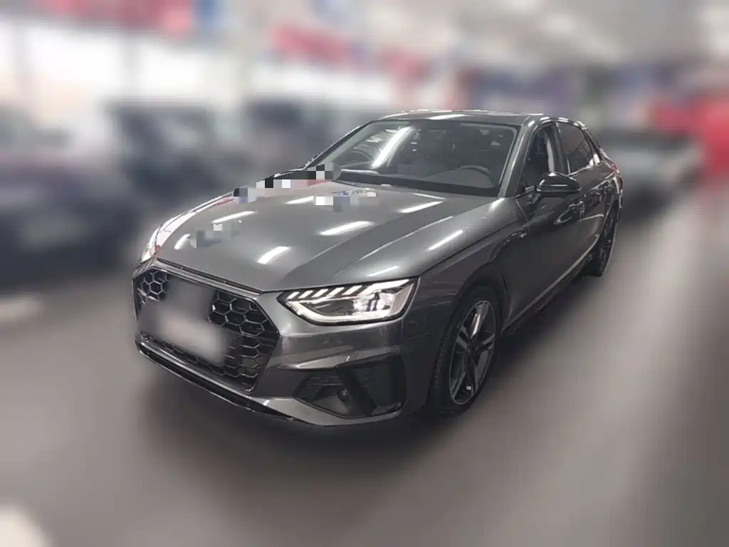 Audi A4 2023