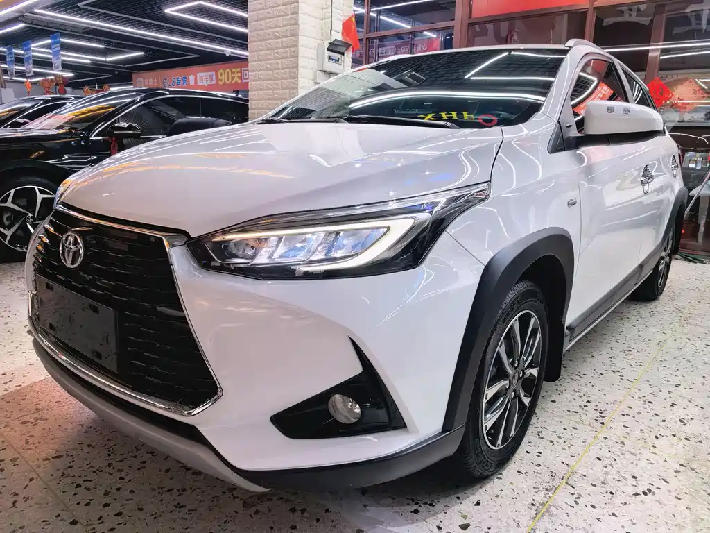 Toyota Yaris 2023