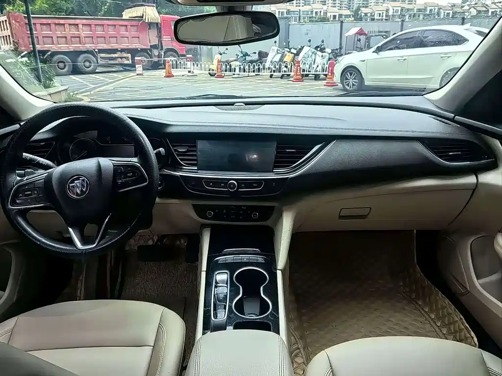 Buick Regal 2021