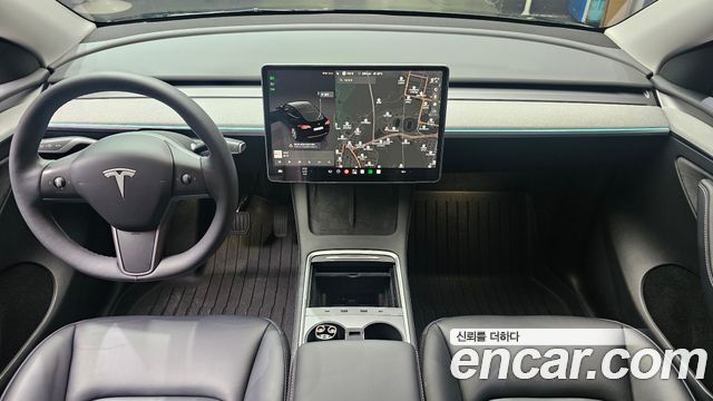 Tesla Model Y 2023