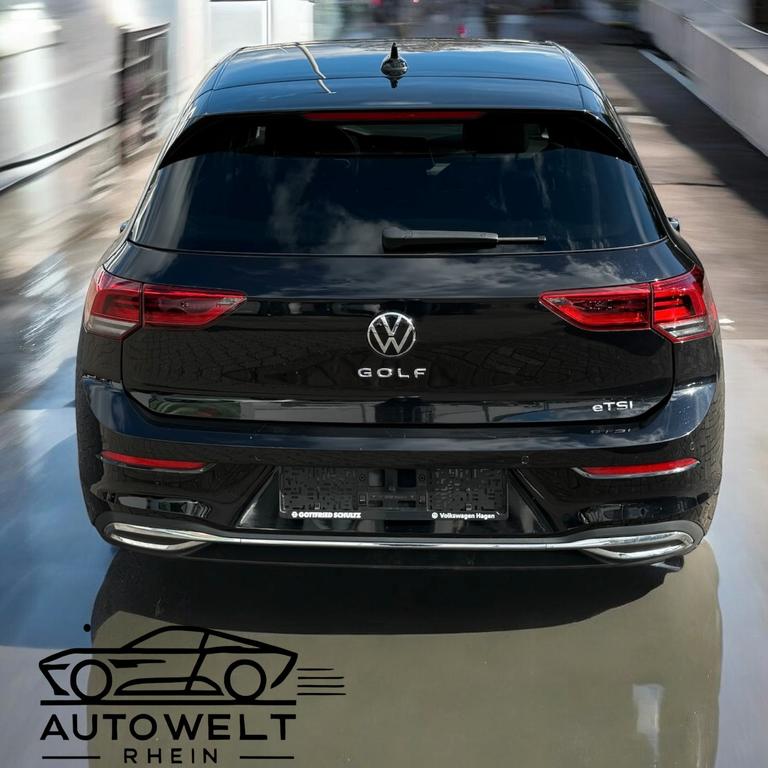 Volkswagen Golf 2024