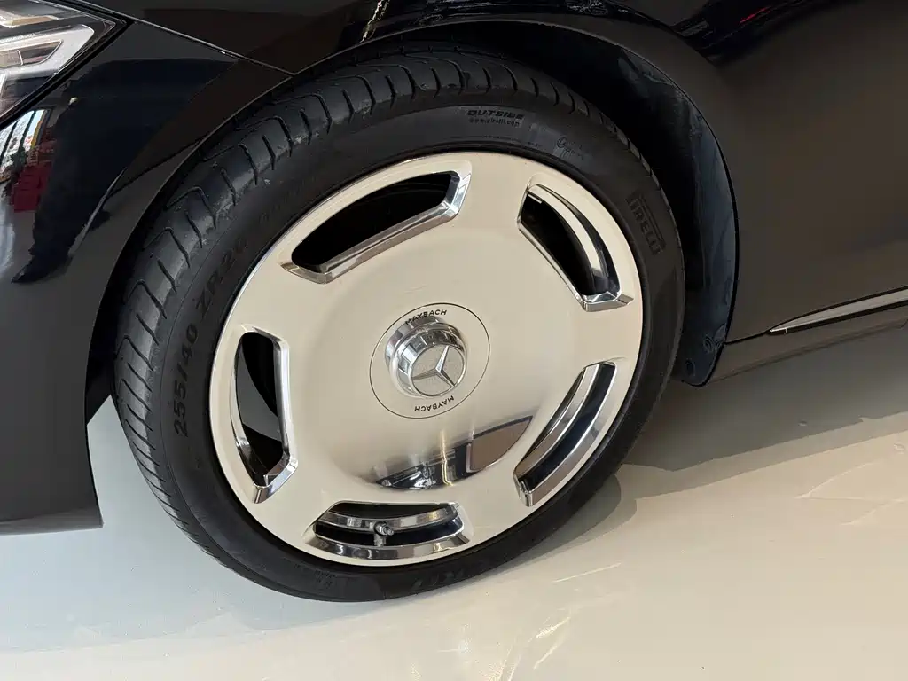 Mercedes-Benz Maybach S-Класс 2024