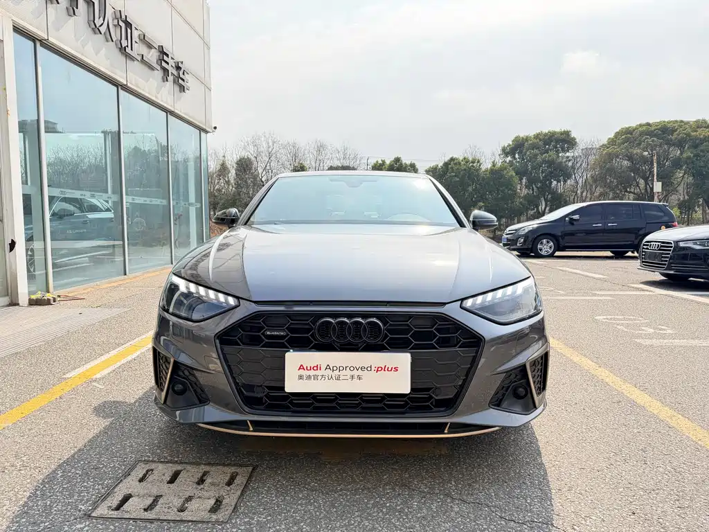 Audi A4 2024