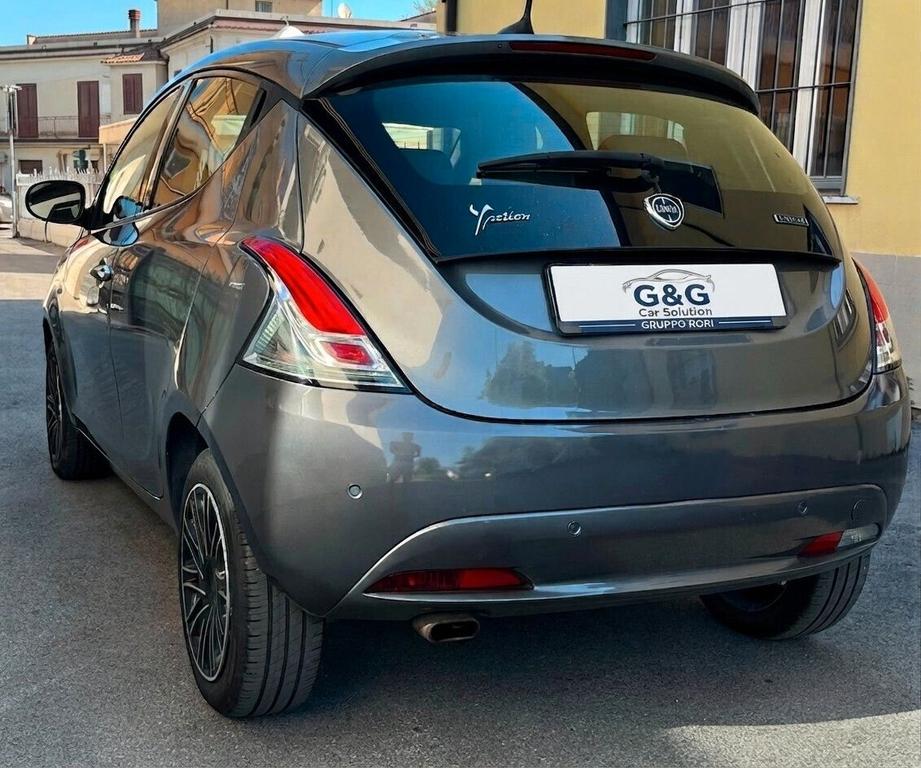 Lancia Ypsilon 2022