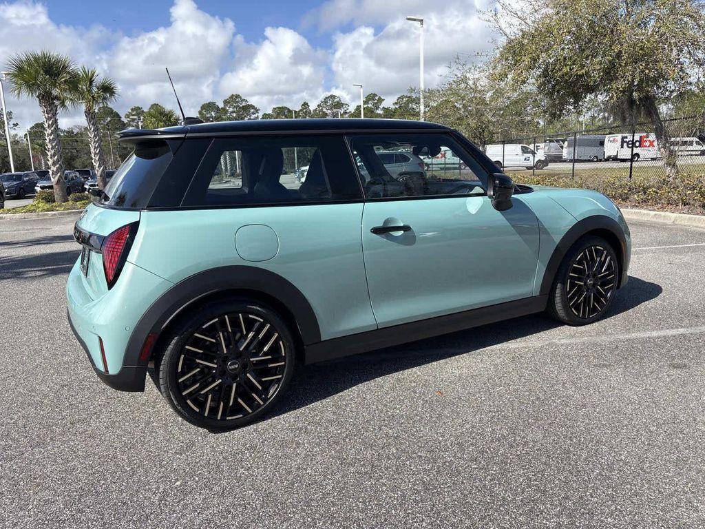 Mini Hardtop 2025