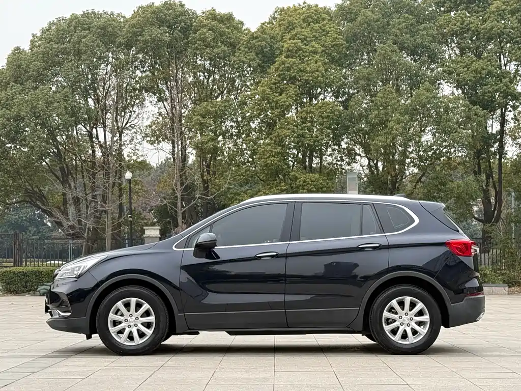 Buick Enclave 2021