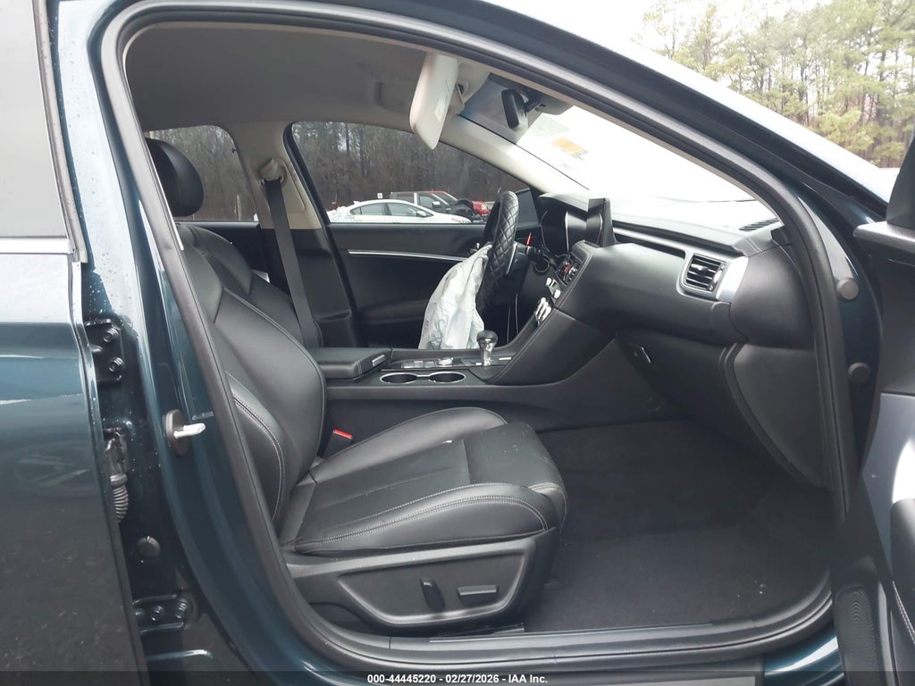Genesis G70 2023