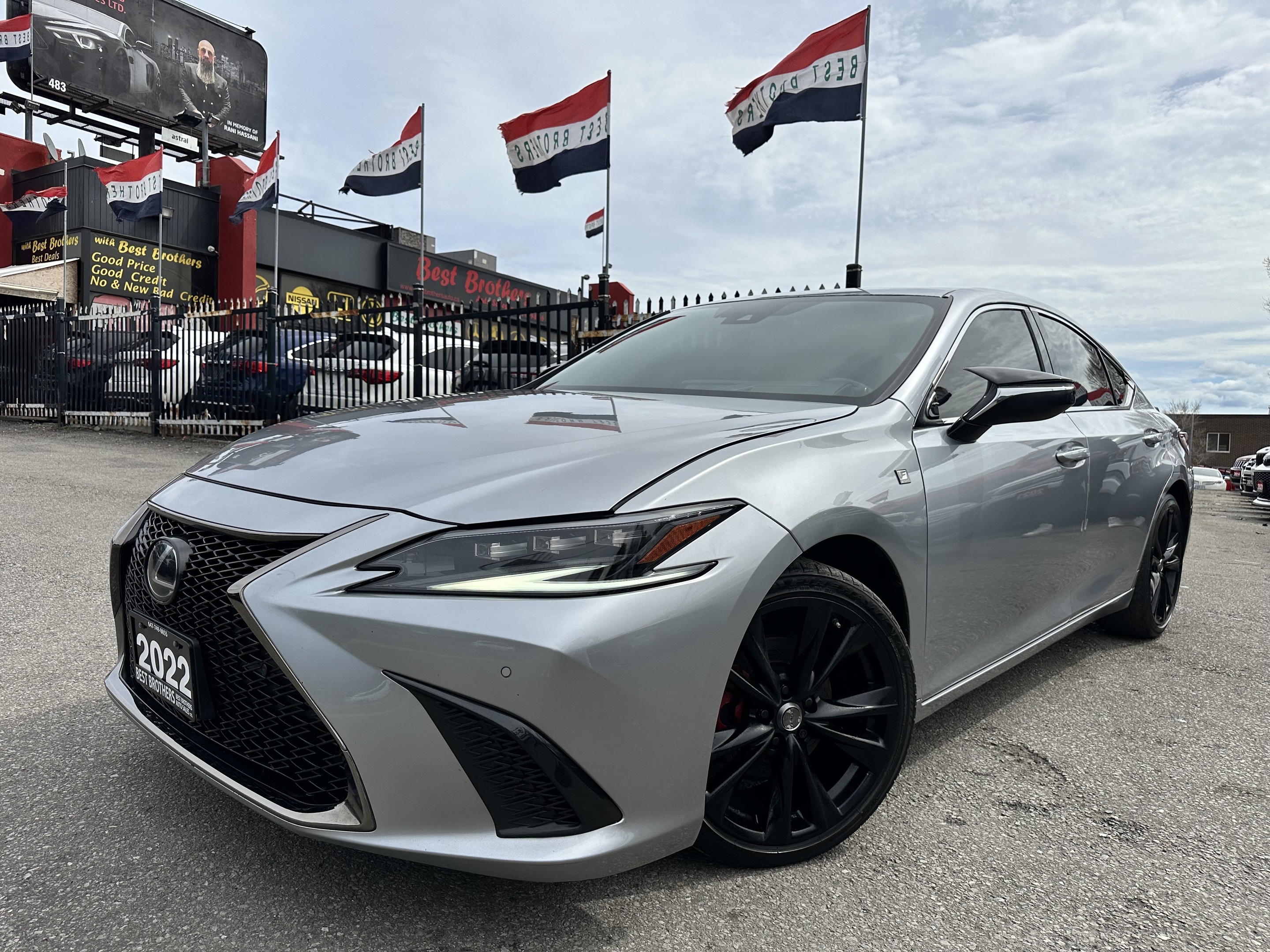 Lexus ES 2022