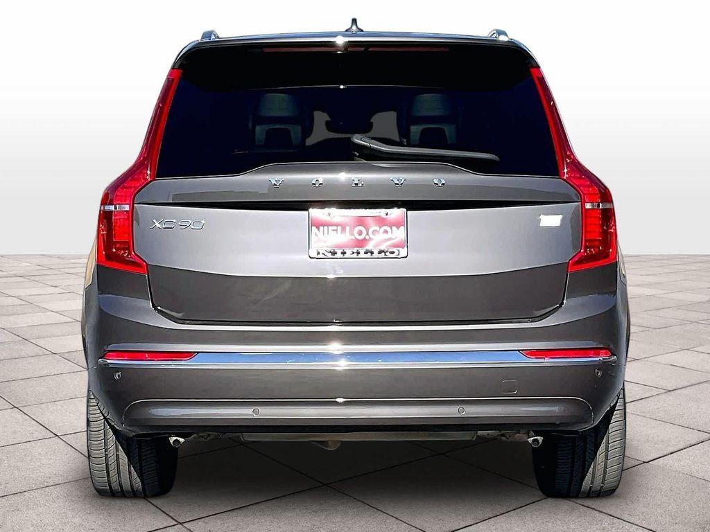 Volvo XC90 2023