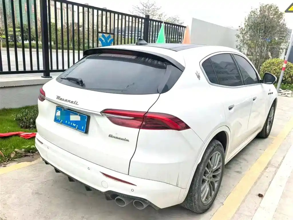 Maserati Grecale 2022