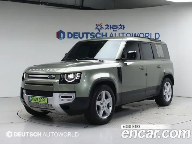 Land Rover Defender 2024