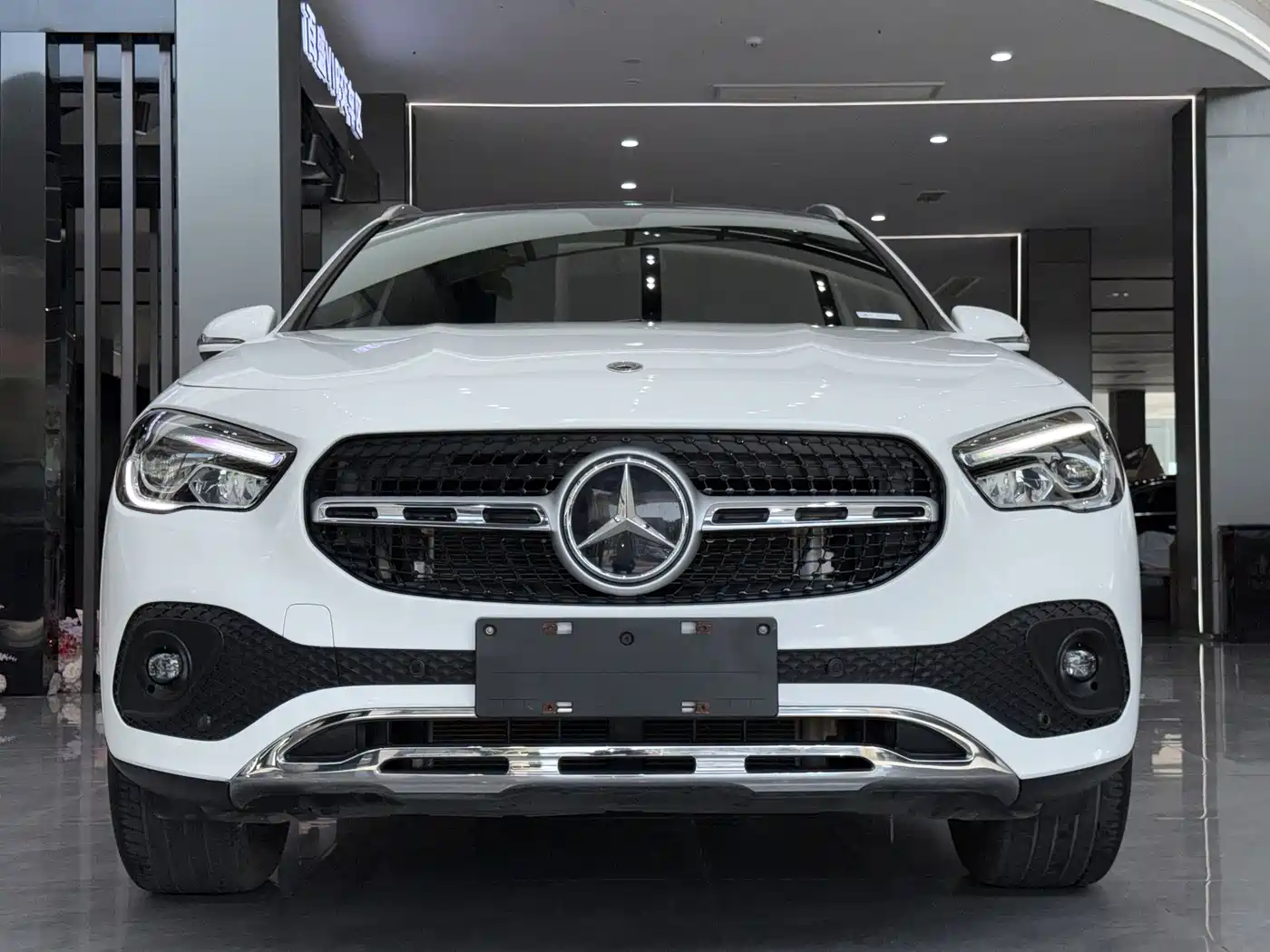 Mercedes-Benz GLA 2021