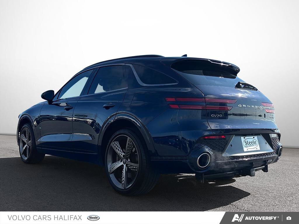 Genesis GV70 2023