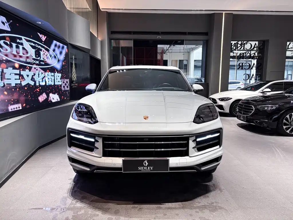 Porsche Cayenne 2024